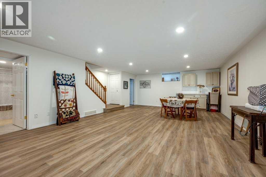 13 Dillon Close, Red Deer, Alberta  T4R 2X7 - Photo 31 - A2249089