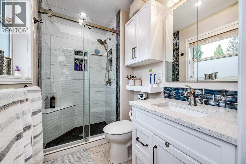 13 Dillon Close, Red Deer, Alberta  T4R 2X7 - Photo 27 - A2249089