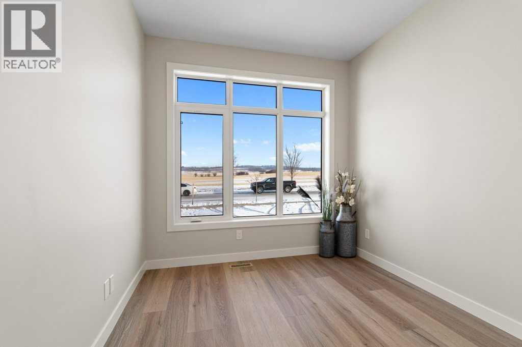 54 Tarzwell Avenue, Red Deer, Alberta  T4P 0Y9 - Photo 3 - A2263776