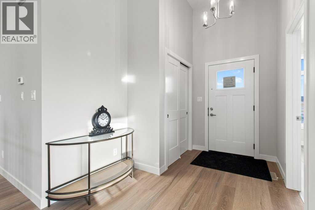 54 Tarzwell Avenue, Red Deer, Alberta  T4P 0Y9 - Photo 2 - A2263776