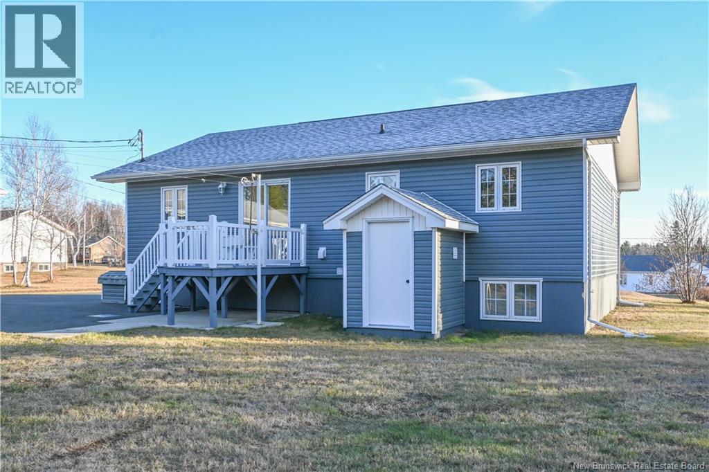 37 Rue Saint-Pierre Street, Rivière-À-La-Truite, New Brunswick E1X 3L6 - Photo 6 - NB130750