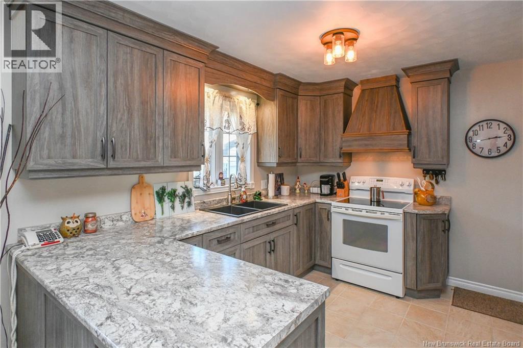 37 Rue Saint-Pierre Street, Rivière-À-La-Truite, New Brunswick E1X 3L6 - Photo 17 - NB130750