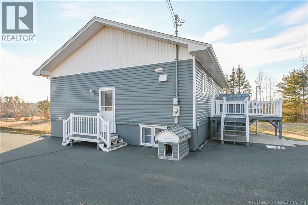 37 Rue Saint-Pierre Street, Rivière-À-La-Truite, New Brunswick E1X 3L6 - Photo 3 - NB130750
