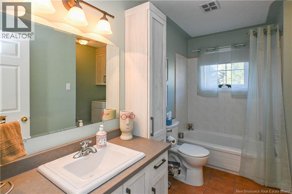 37 Rue Saint-Pierre Street, Rivière-À-La-Truite, New Brunswick E1X 3L6 - Photo 30 - NB130750