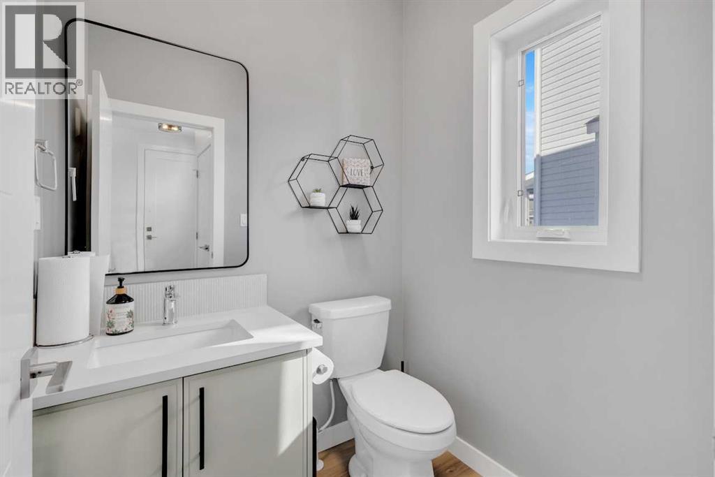 252 Emerald Drive, Red Deer, Alberta  T4P 3E2 - Photo 10 - A2272676