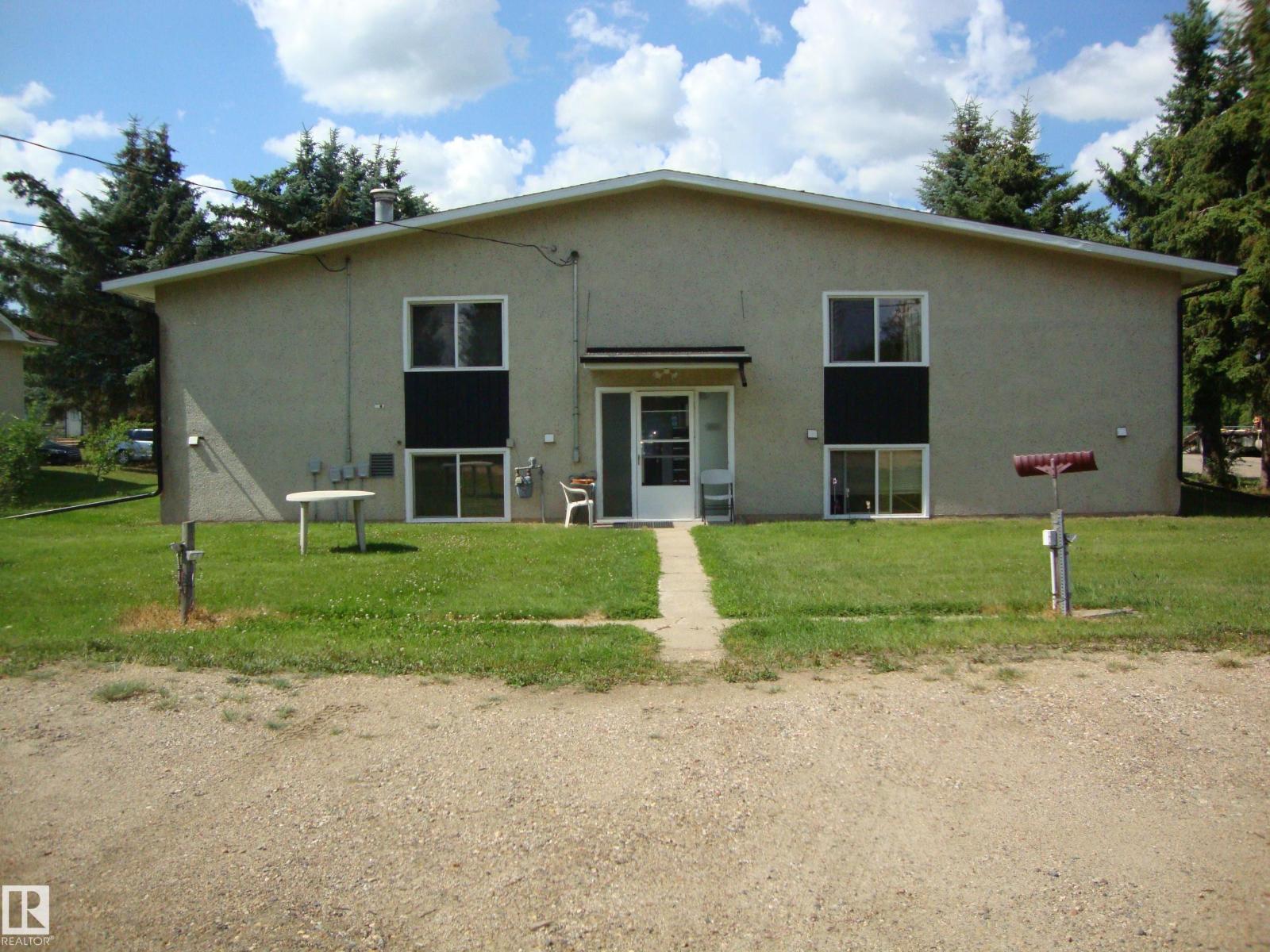 533-537 5 St, Thorhild, Alberta  T0A 3J0 - Photo 2 - E4466970