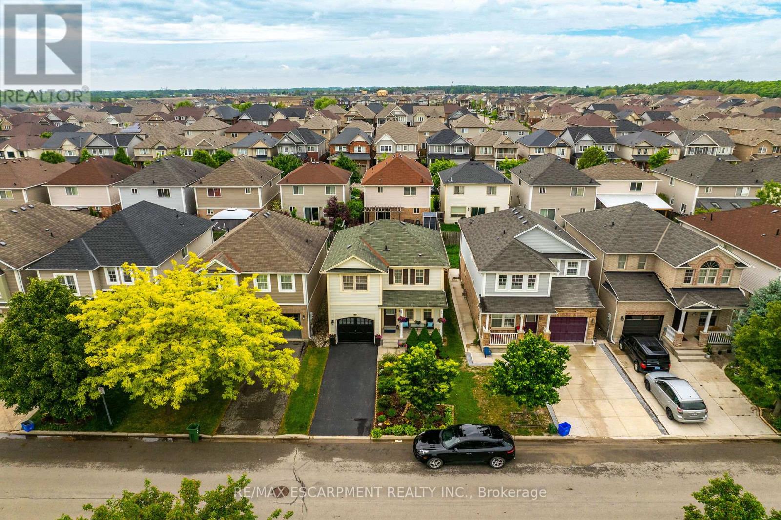 68 Powell Drive, Hamilton, Ontario  L0R 1C0 - Photo 43 - X12585394