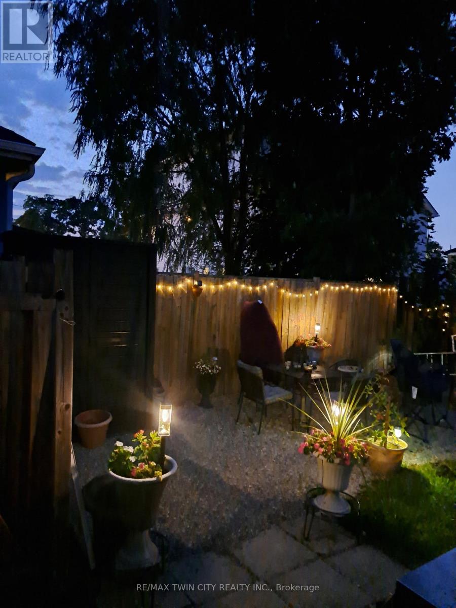 68 Oak Street, Brantford, Ontario  N3T 2B1 - Photo 26 - X12585424