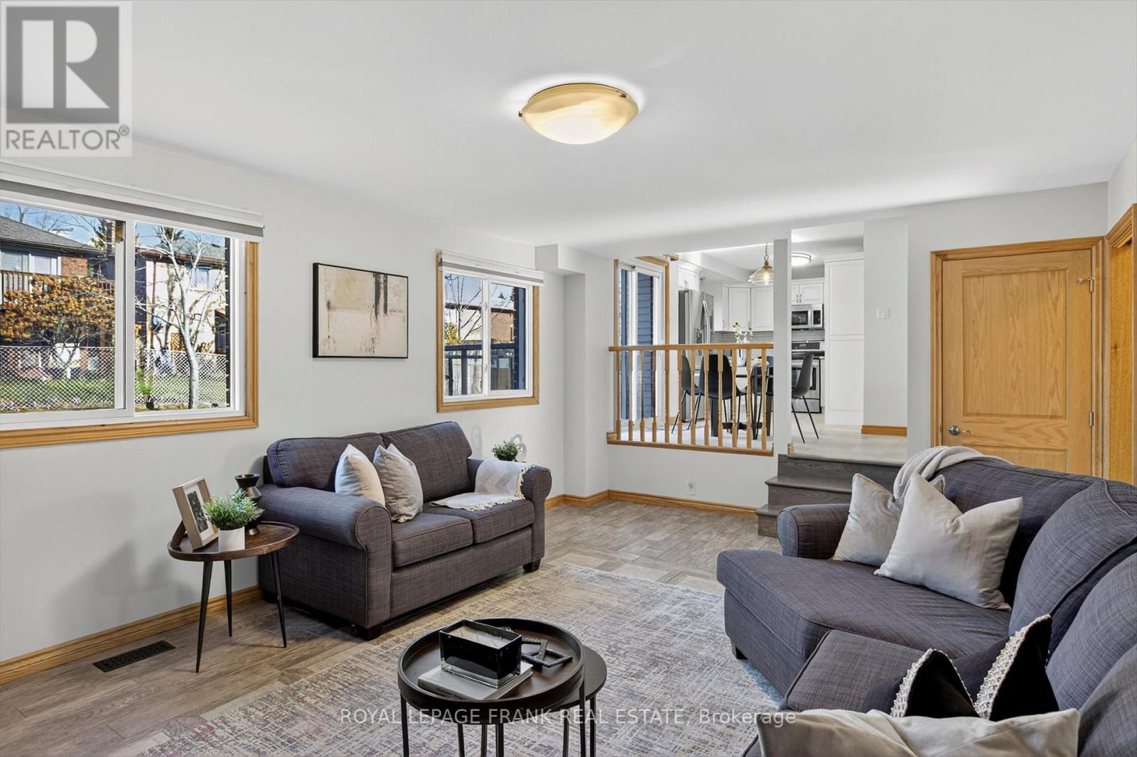 38 Clearview Court, Peterborough, Ontario  K9K 2A3 - Photo 5 - X12563512