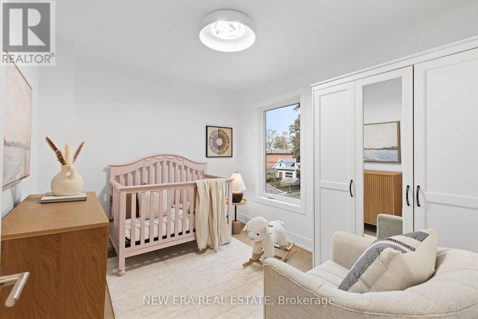 148 Rhodes Avenue, Toronto, Ontario  M4L 3A1 - Photo 21 - E12582694