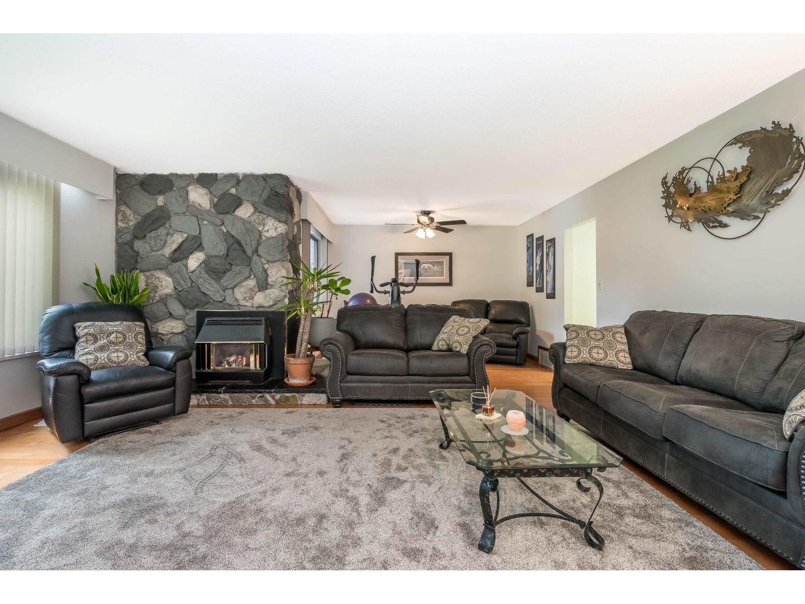 19891 43a Avenue, Langley, British Columbia  V3A 3C3 - Photo 6 - R3070563