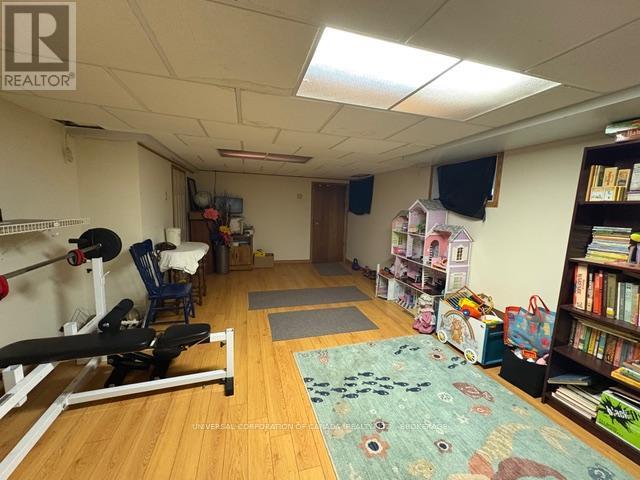 49840 Dingle Street, Malahide, Ontario  N5H 2R1 - Photo 25 - X12433440