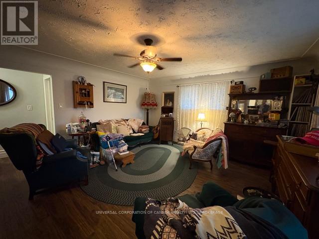 49840 Dingle Street, Malahide, Ontario  N5H 2R1 - Photo 10 - X12433440