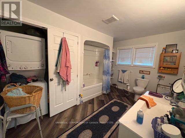 49840 Dingle Street, Malahide, Ontario  N5H 2R1 - Photo 19 - X12433440