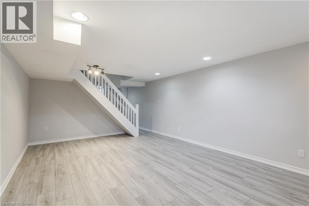 2420 Maryvale Court, Burlington, Ontario  L7P 2P2 - Photo 33 - 40790985