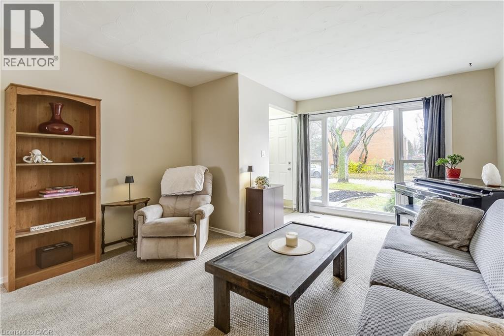 2420 Maryvale Court, Burlington, Ontario  L7P 2P2 - Photo 7 - 40790985