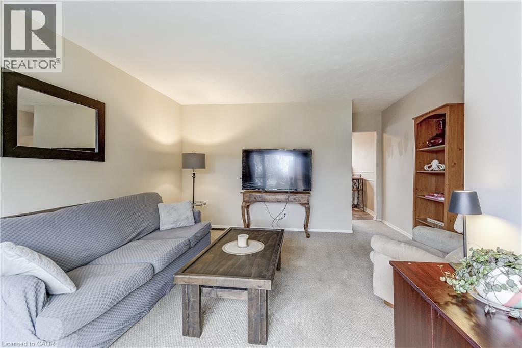 2420 Maryvale Court, Burlington, Ontario  L7P 2P2 - Photo 6 - 40790985