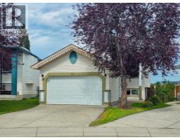 94 Hidden Spring Green NW, Calgary, Alberta