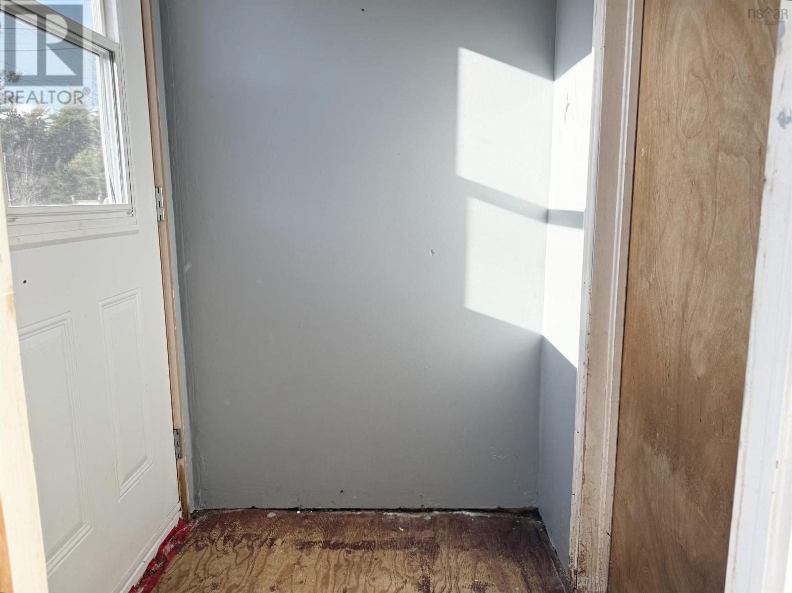 2693 Sackville Drive, Upper Sackville, Nova Scotia  B4E 3C3 - Photo 3 - 202528736