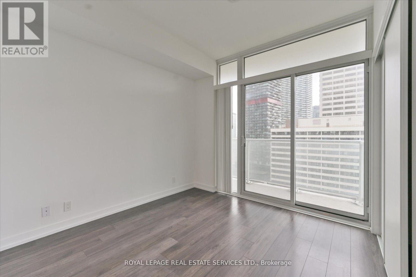 1310 - 33 Helendale Avenue, Toronto, Ontario  M4R 1C5 - Photo 13 - C12585508