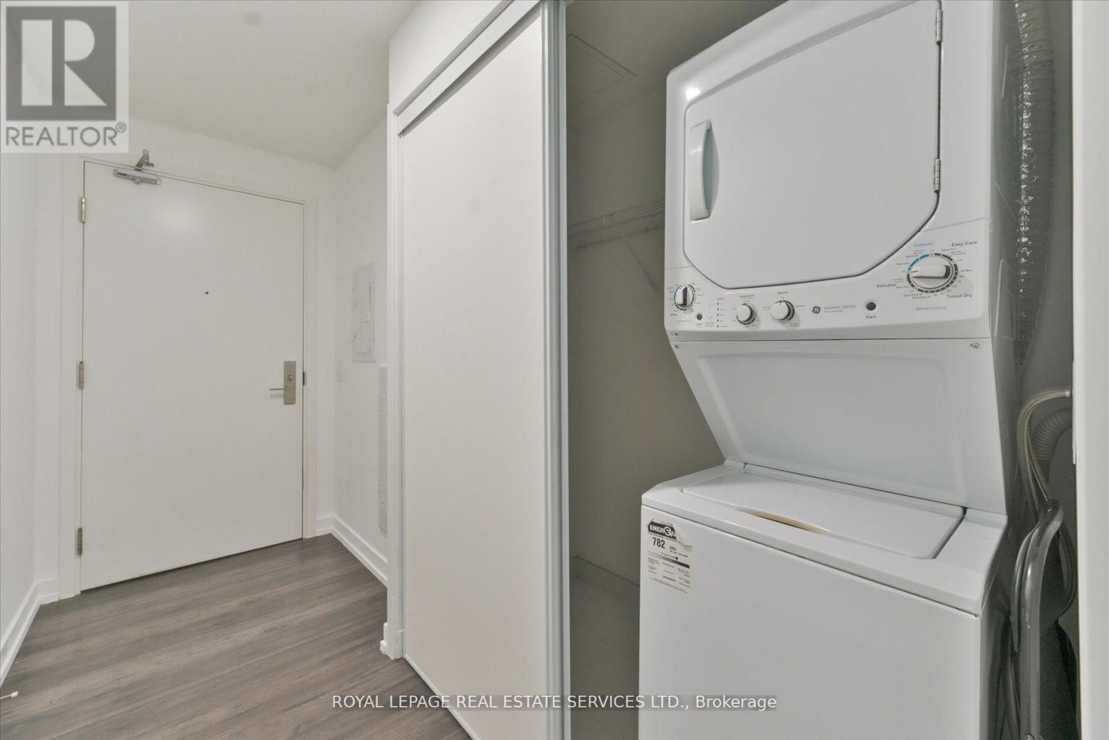 1310 - 33 Helendale Avenue, Toronto, Ontario  M4R 1C5 - Photo 19 - C12585508