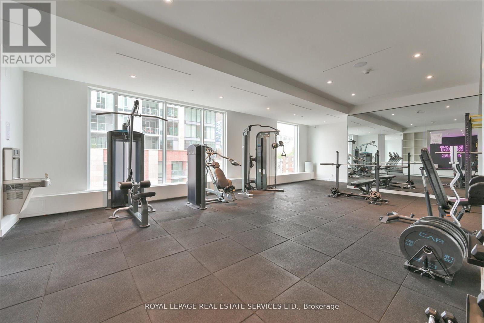 1310 - 33 Helendale Avenue, Toronto, Ontario  M4R 1C5 - Photo 27 - C12585508