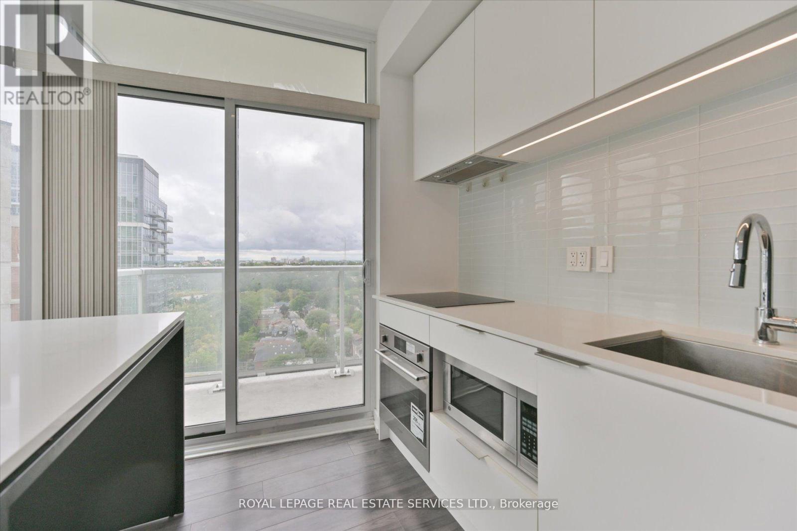 1310 - 33 Helendale Avenue, Toronto, Ontario  M4R 1C5 - Photo 6 - C12585508