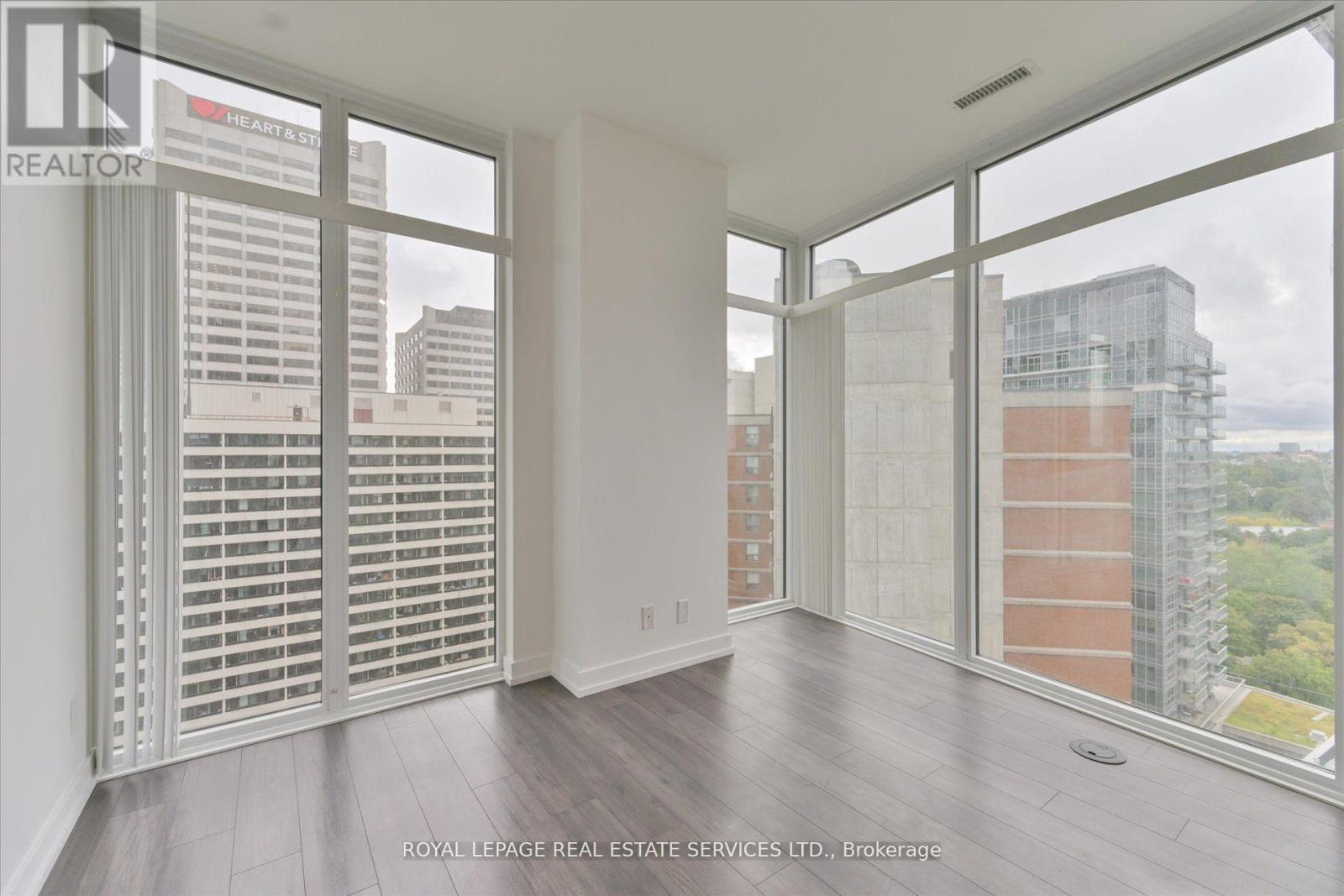 1310 - 33 Helendale Avenue, Toronto, Ontario  M4R 1C5 - Photo 9 - C12585508