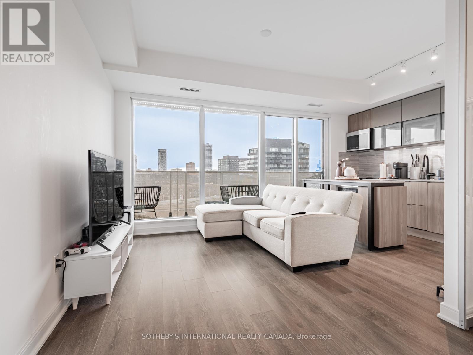 1018 - 60 TANNERY ROAD, Toronto, Ontario