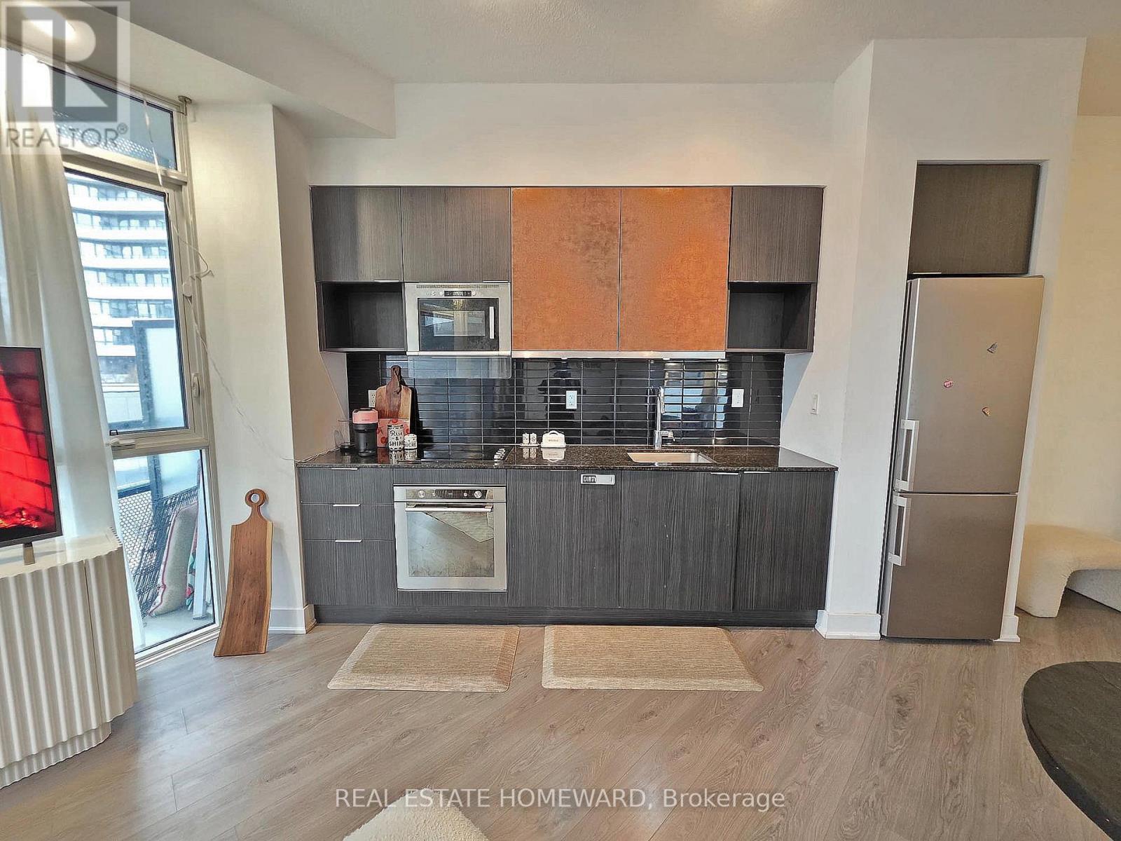 99 - 205 The Don Way W, Toronto, Ontario  M3B 3S5 - Photo 2 - C12585546