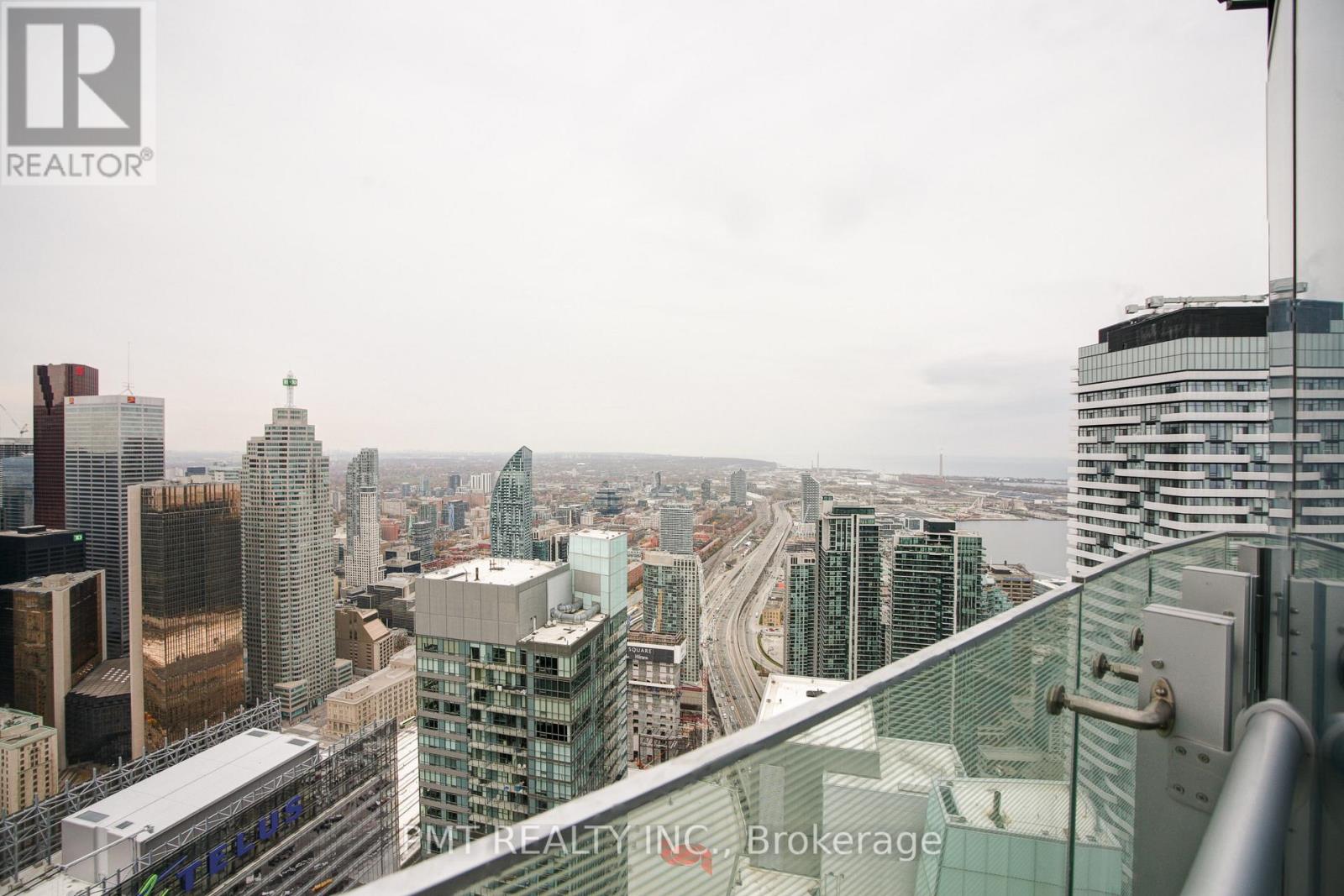 6411 - 14 York Street, Toronto, Ontario  M5J 0B1 - Photo 12 - C12585570