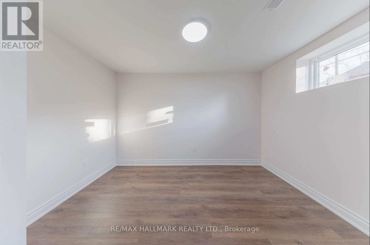 Bsmt - 39 Stansbury Crescent, Toronto, Ontario  M1K 4R7 - Photo 12 - E12585484