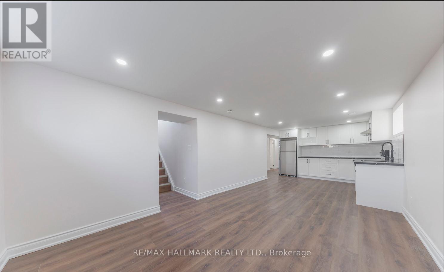 Bsmt - 39 Stansbury Crescent, Toronto, Ontario  M1K 4R7 - Photo 3 - E12585484