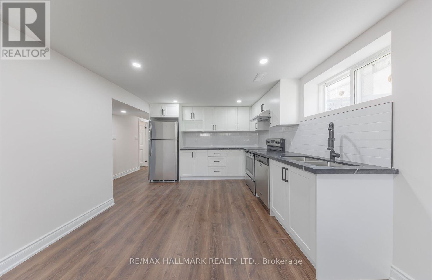 Bsmt - 39 Stansbury Crescent, Toronto, Ontario  M1K 4R7 - Photo 4 - E12585484