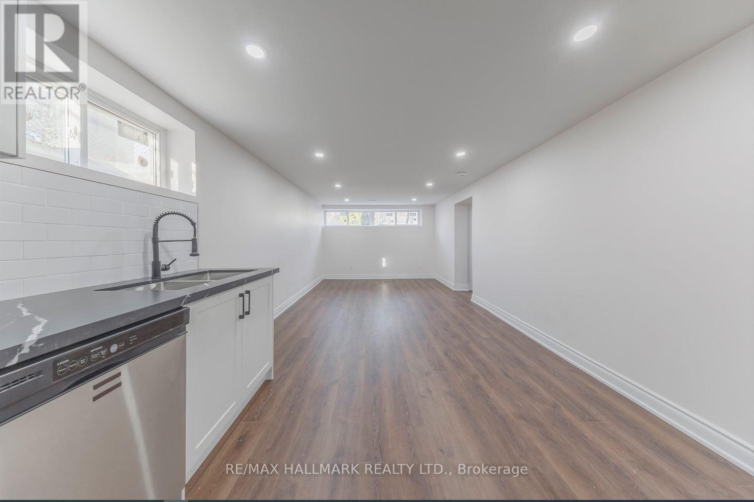 Bsmt - 39 Stansbury Crescent, Toronto, Ontario  M1K 4R7 - Photo 6 - E12585484