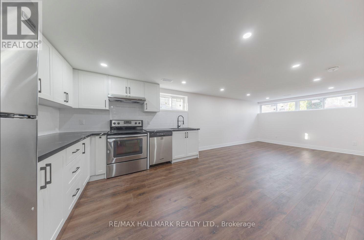 Bsmt - 39 Stansbury Crescent, Toronto, Ontario  M1K 4R7 - Photo 8 - E12585484