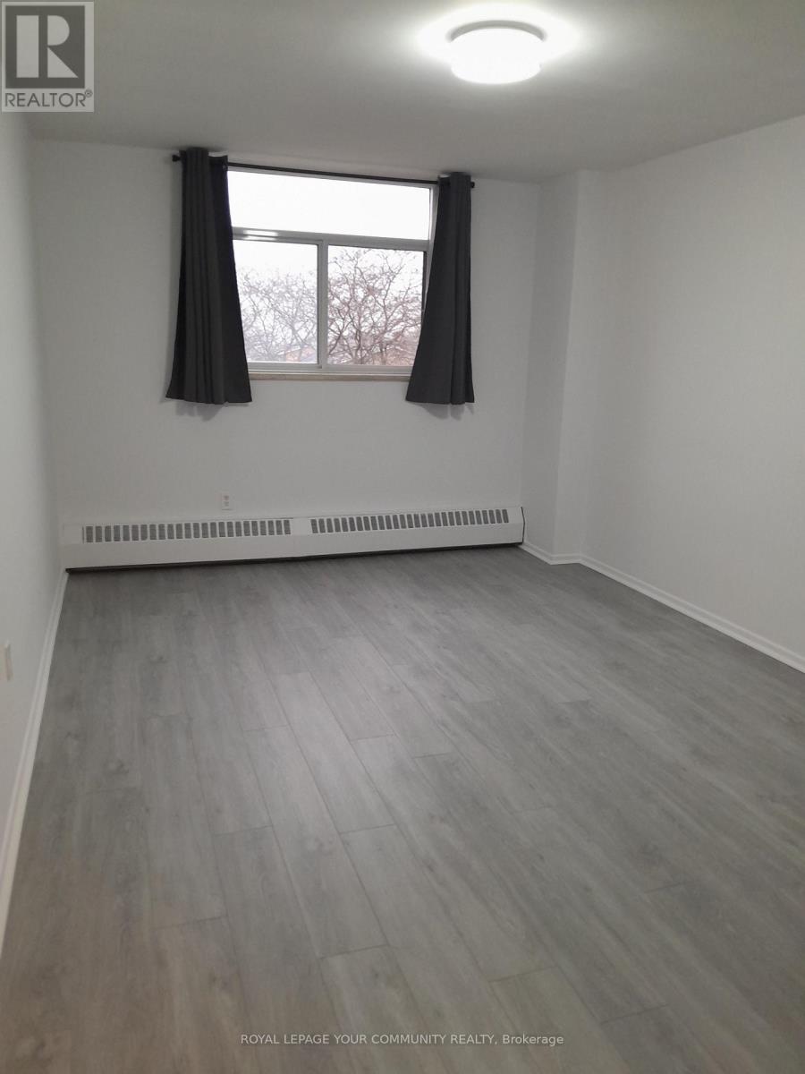 404 - 5 Frith Road, Toronto, Ontario M3N 2L5 - Photo 2 - W12579922