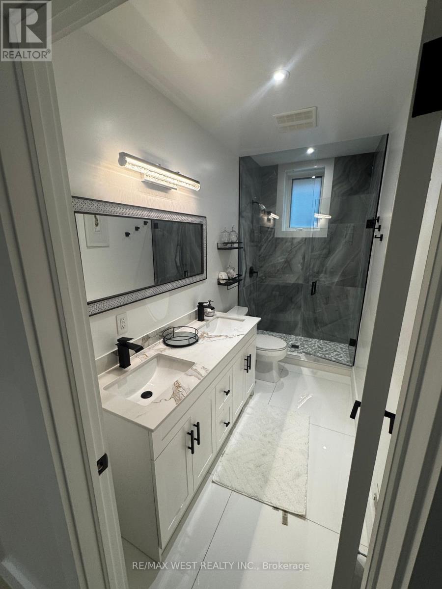 6 Creston Road, Toronto, Ontario  M6A 1J1 - Photo 39 - W12584644