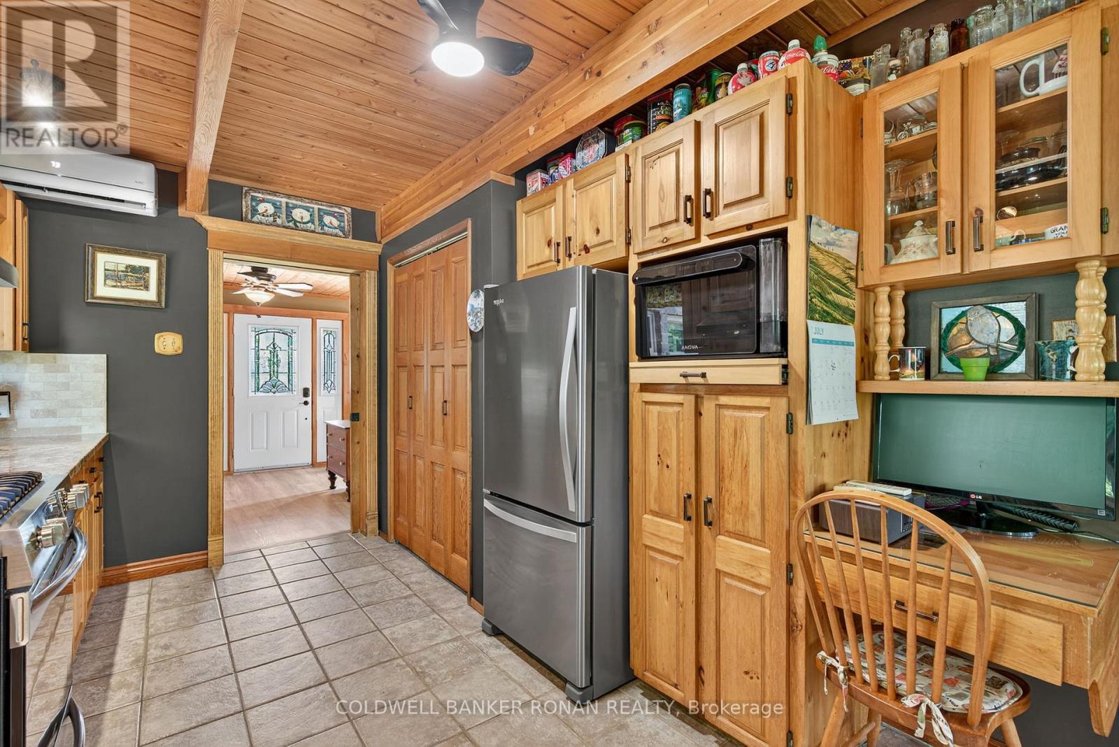 20 Mountainview Road, Mulmur, Ontario  L9V 3H5 - Photo 19 - X12276547