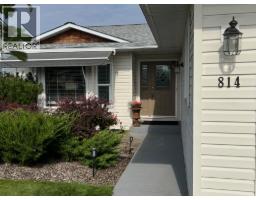 814 8 Avenue, vernon, British Columbia