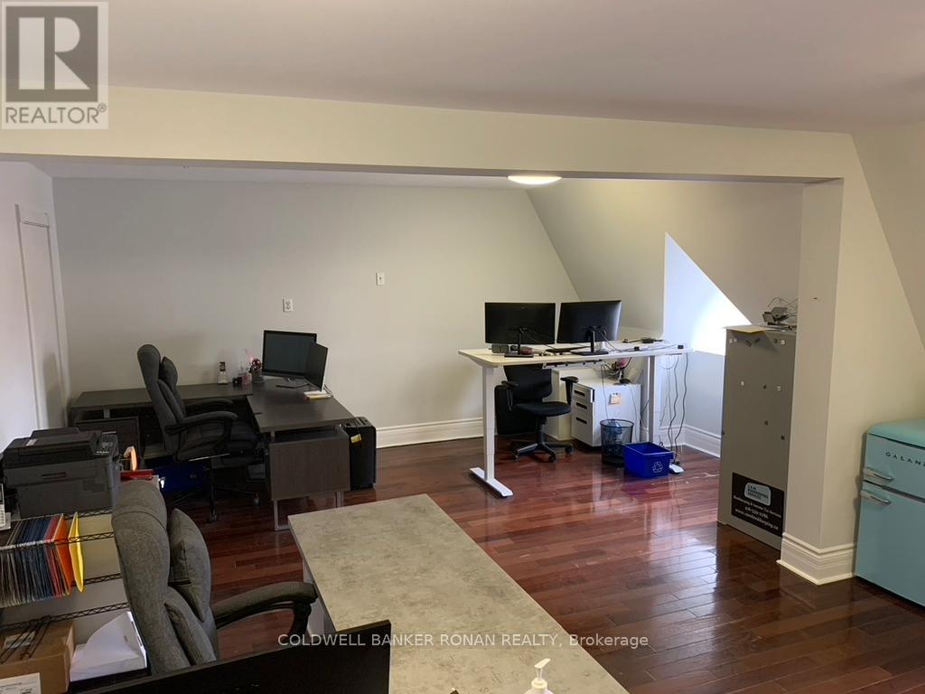 305 - 36 Victoria Street W, New Tecumseth, Ontario  L9R 1T3 - Photo 7 - N12585440