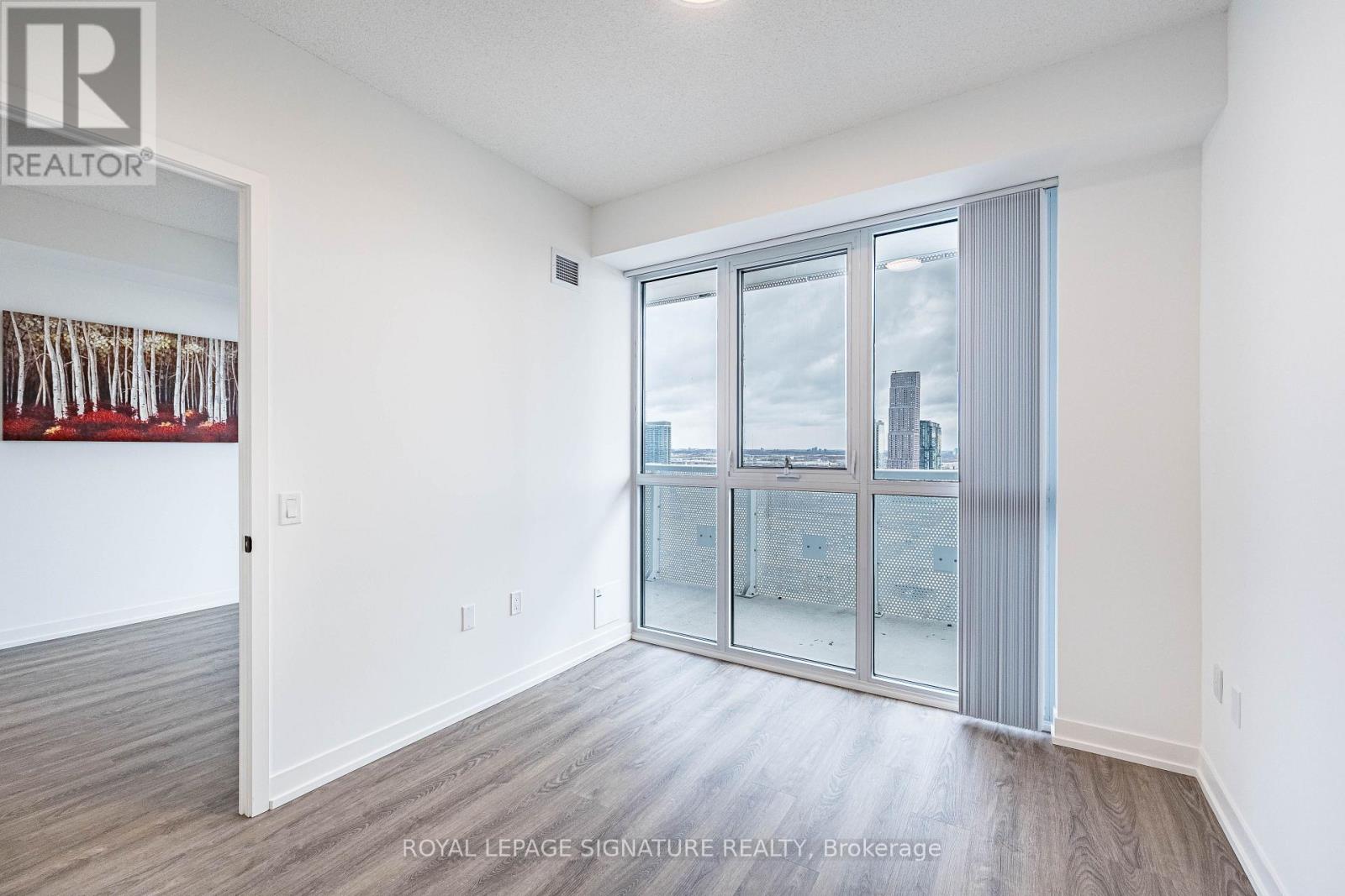 3007 - 8 Interchange Way, Vaughan, Ontario  L4K 5Z7 - Photo 34 - N12585482