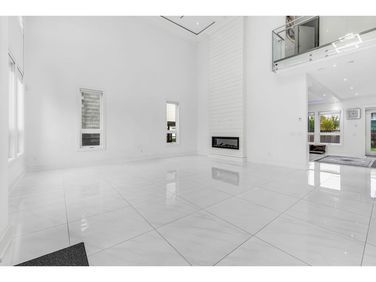 6595 Dayton Drive, Sardis South, Chilliwack, British Columbia  V2R 1V4 - Photo 4 - R3070704