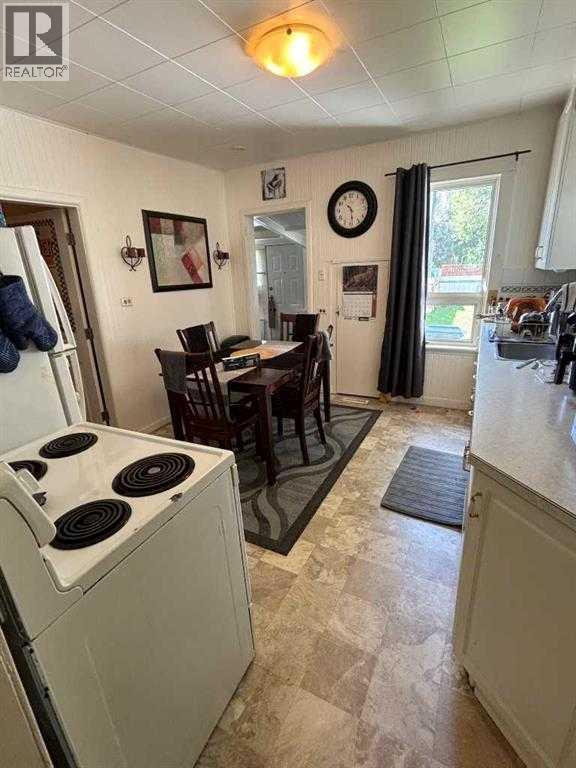 1610 3 Avenue N, Lethbridge, Alberta  T1H 0J8 - Photo 7 - A2272409