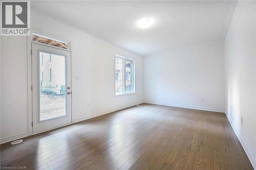 4043 Saida Street, Mississauga, Ontario  L5M 2S8 - Photo 6 - 40781858