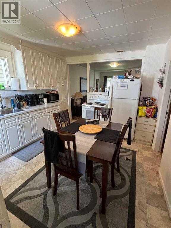 1610 3 Avenue N, Lethbridge, Alberta  T1H 0J8 - Photo 8 - A2272409