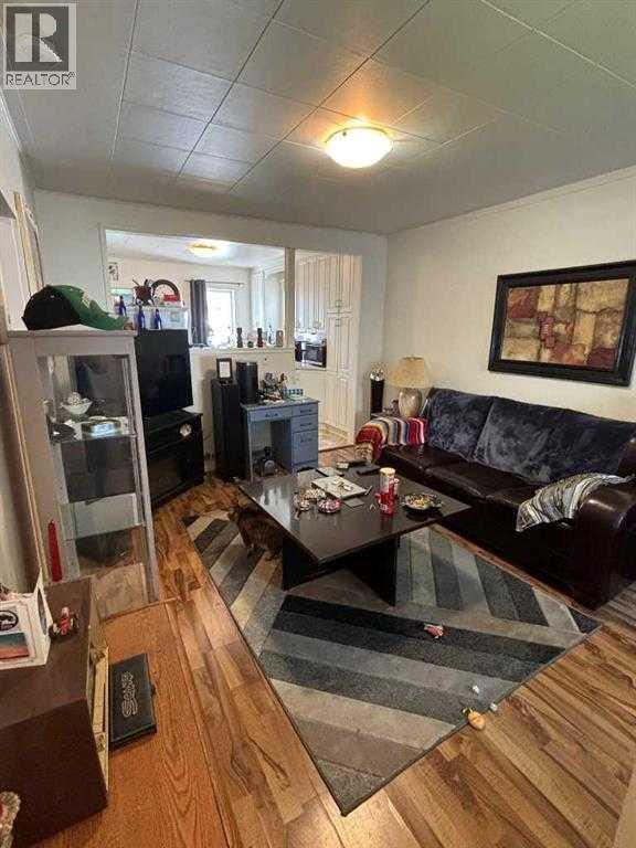 1610 3 Avenue N, Lethbridge, Alberta  T1H 0J8 - Photo 5 - A2272409