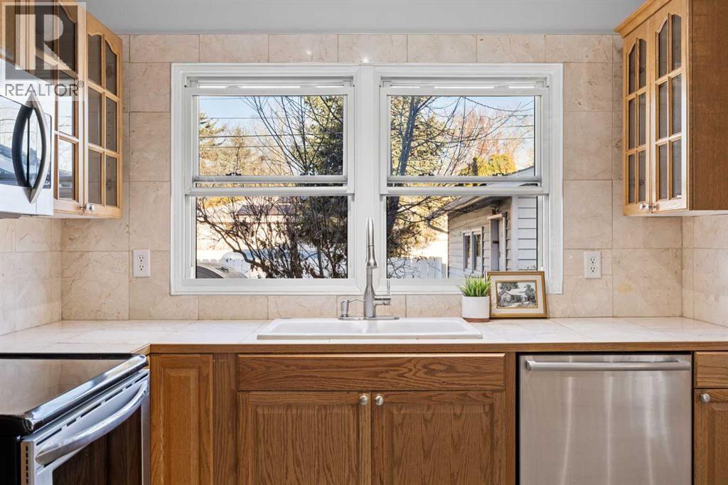 10444 Maplecreek Drive Se, Calgary, Alberta  T2J 1V1 - Photo 18 - A2269164