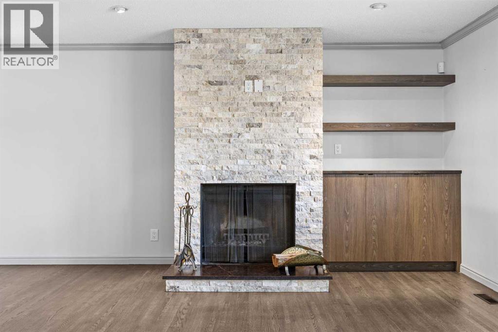 10444 Maplecreek Drive Se, Calgary, Alberta  T2J 1V1 - Photo 5 - A2269164