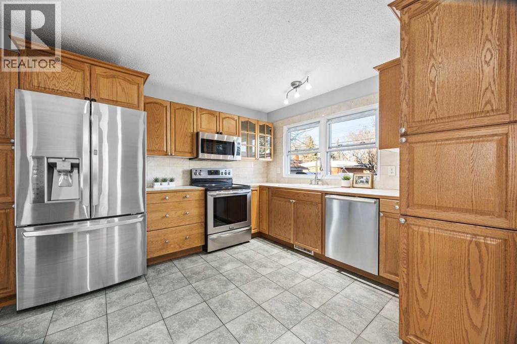 10444 Maplecreek Drive Se, Calgary, Alberta  T2J 1V1 - Photo 17 - A2269164